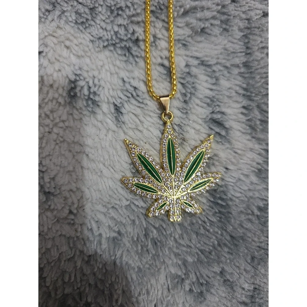 Weed Gift Set Bundle